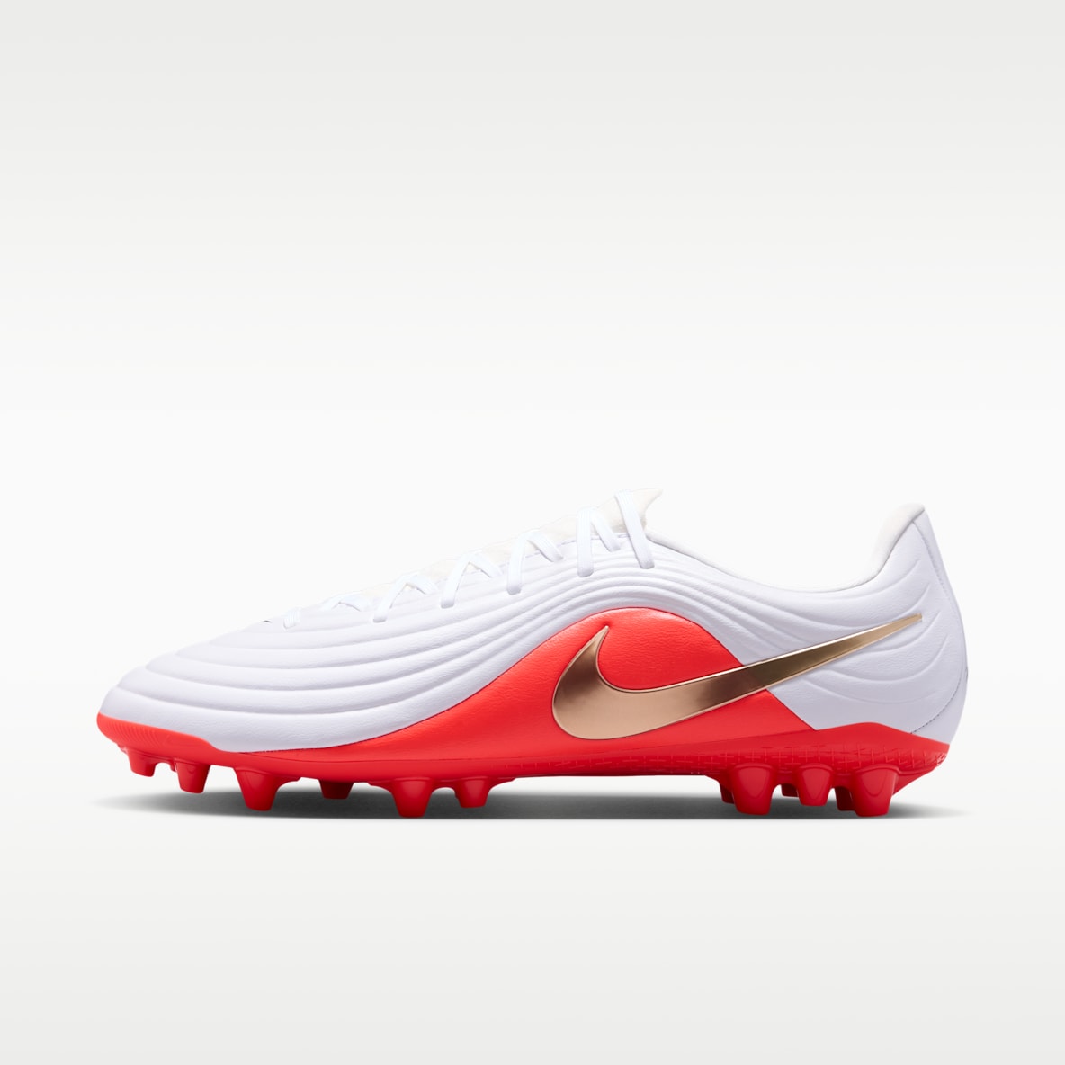 Tiempo Cleats & Shoes. Nike.com